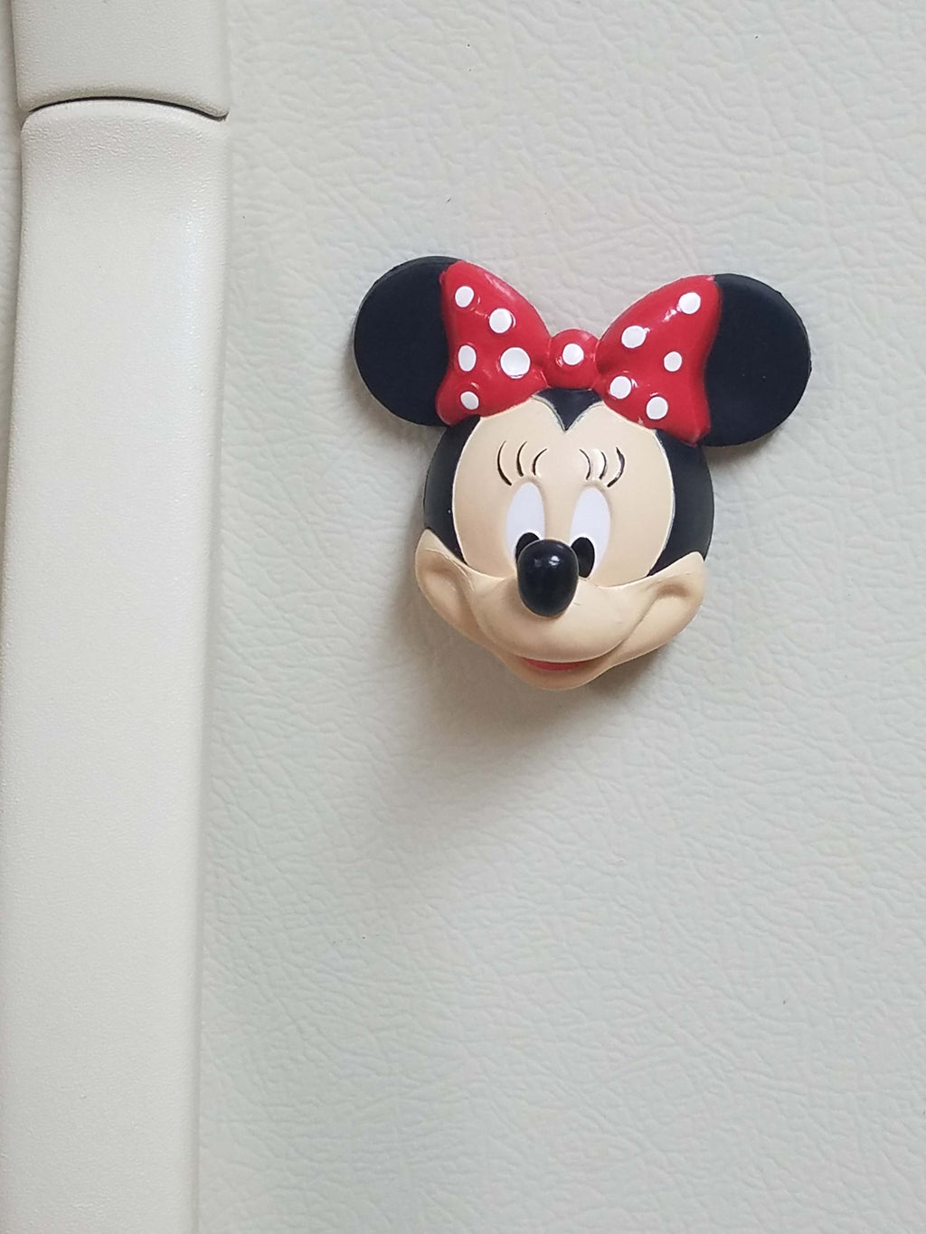 Disney Parks Magnet - Minnie Mouse - 3D Head - alternate view 2