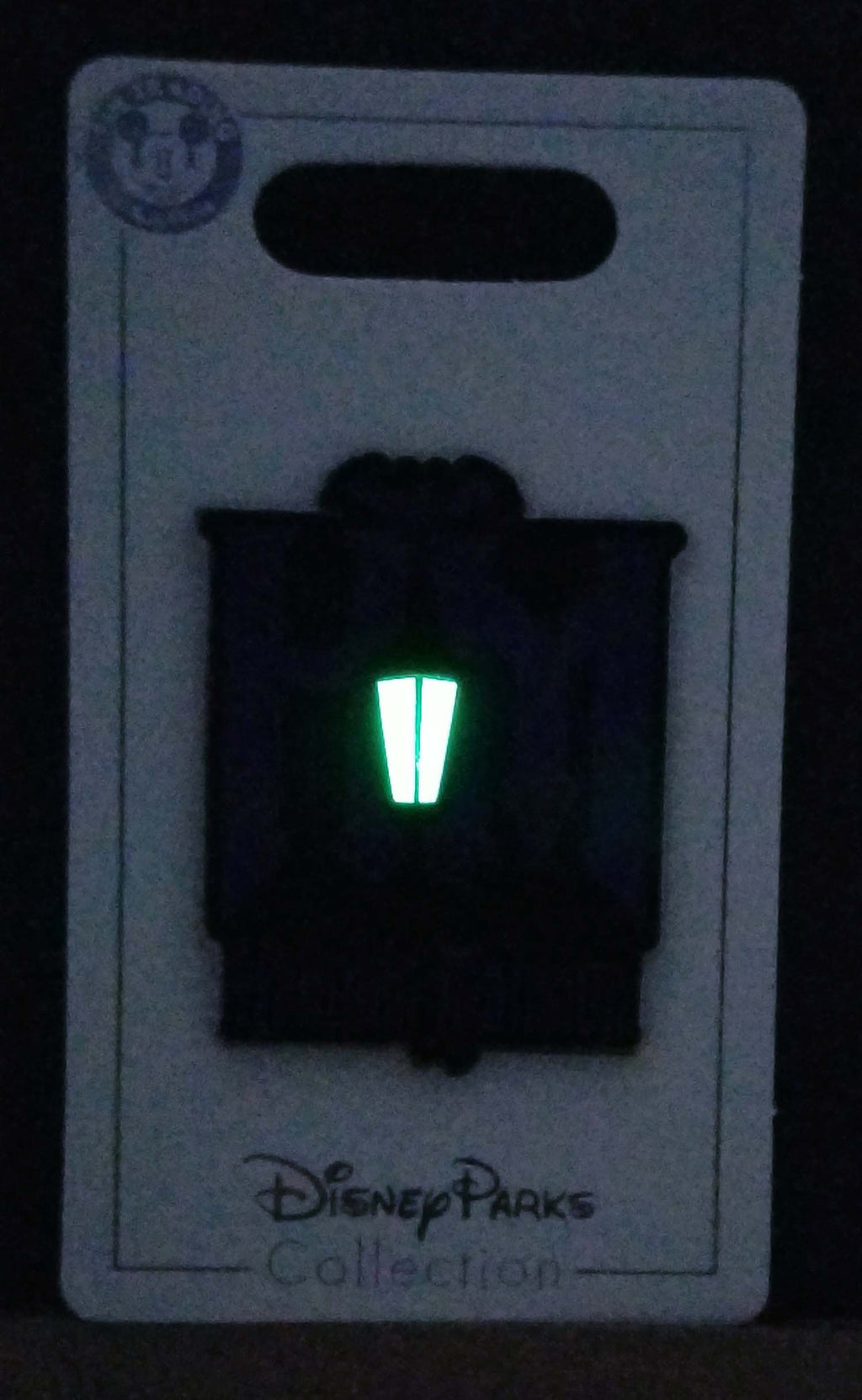 Disney Pin - The Haunted Mansion - HM Logo w/ Streetlight, image 2
