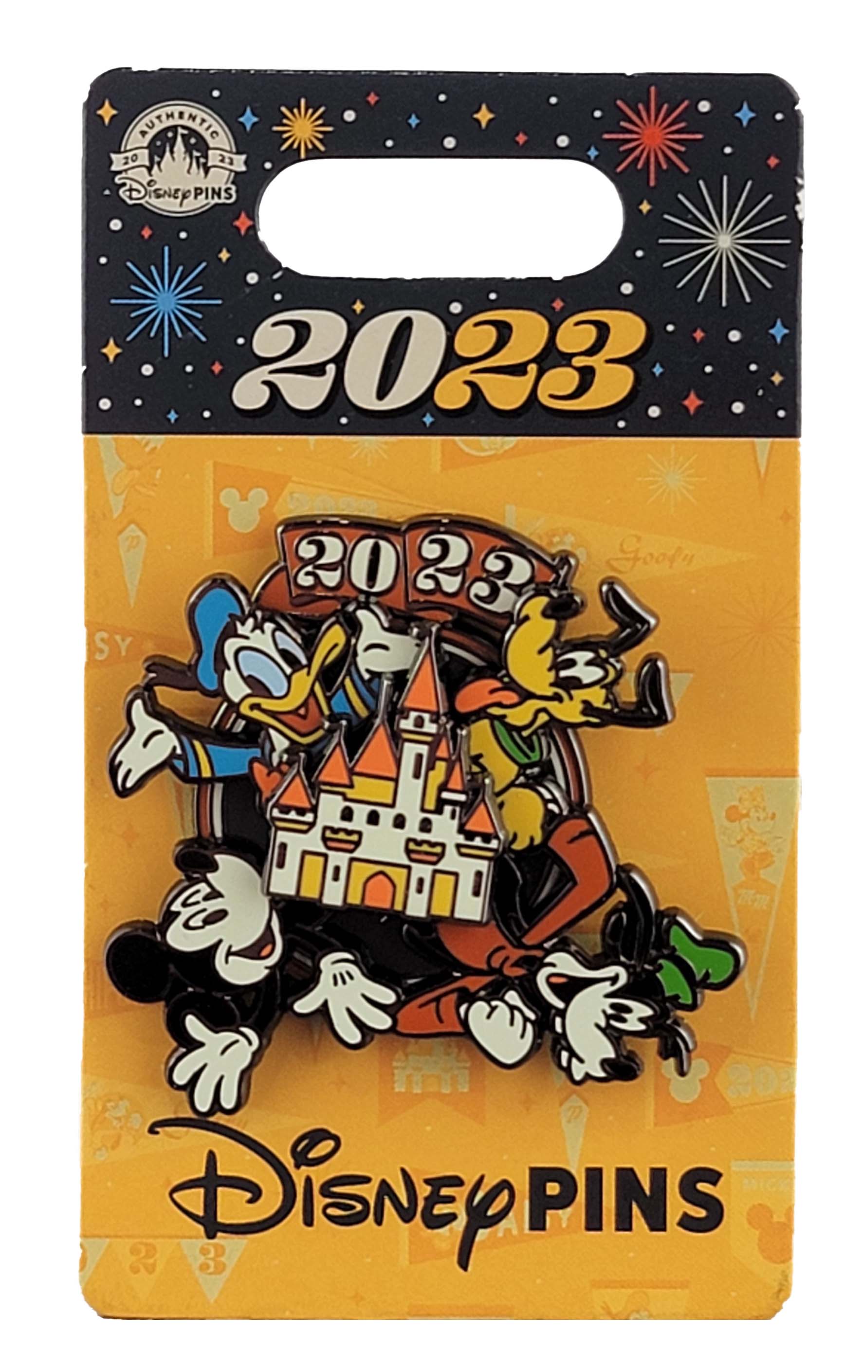 Disney Pin - Walt Disney World - Dated 2023 - Mickey Mouse and Friends - Spinner