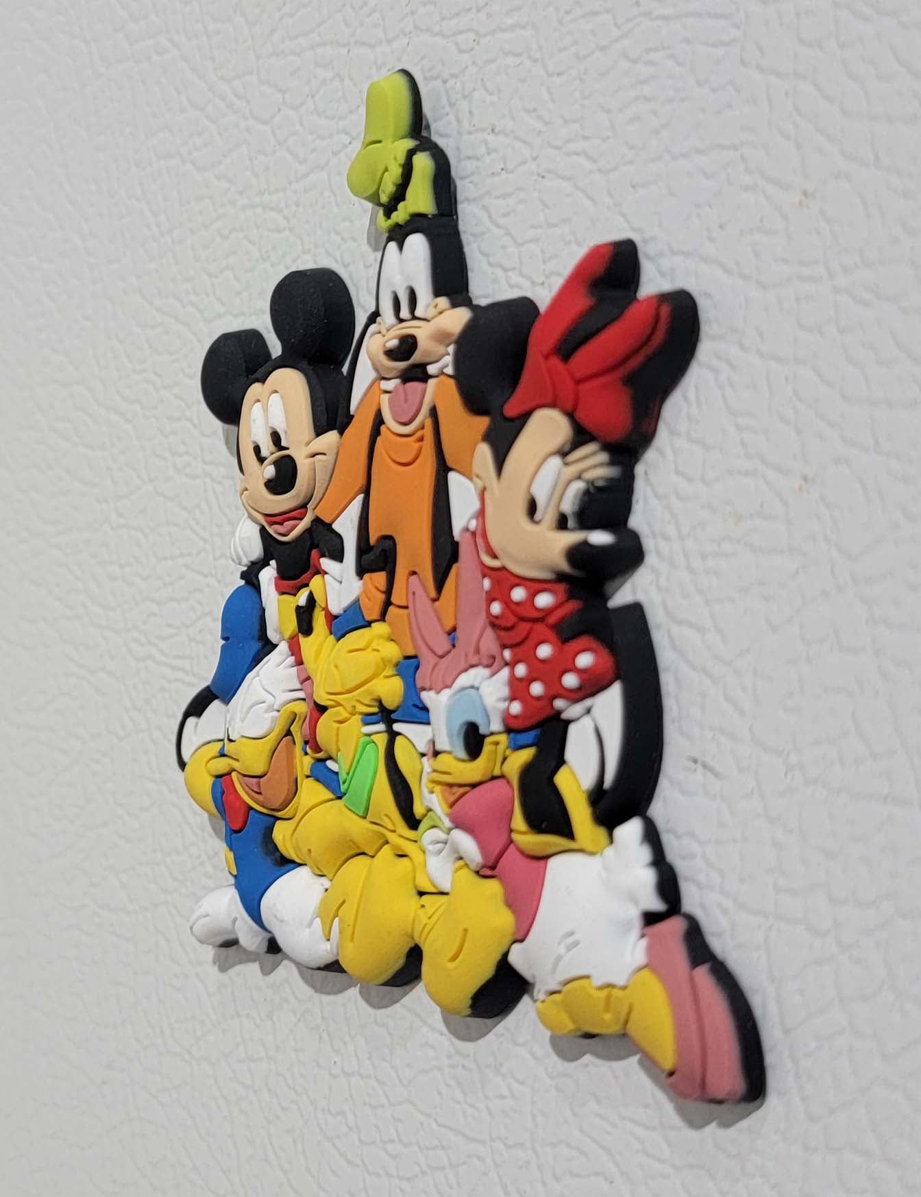 Disney Magnet - Walt Disney World - Mickey Mouse and the Gang - alternate view 2