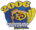Disney Pin - Passholder Exclusive - 2006 Mickey Mouse (Dangle/Glitter)