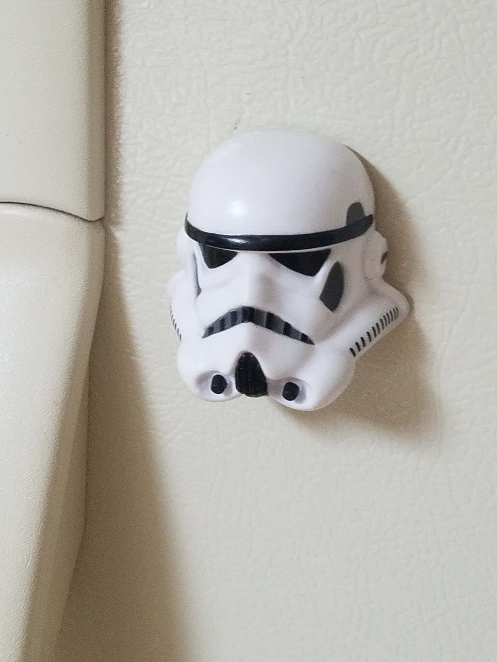 Disney Parks Magnet - Star Wars - Stormtrooper - 3D Head - alternate view 3